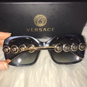 🛑SOLD🛑bling Versace medusa square sunglasses